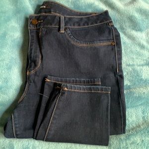 Dark indigo wash skinny jeans